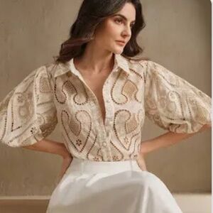 Cream Eyelet Lace Puff-Sleeve Blouse